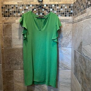 Green short sleeve midi thin Gibson look dress